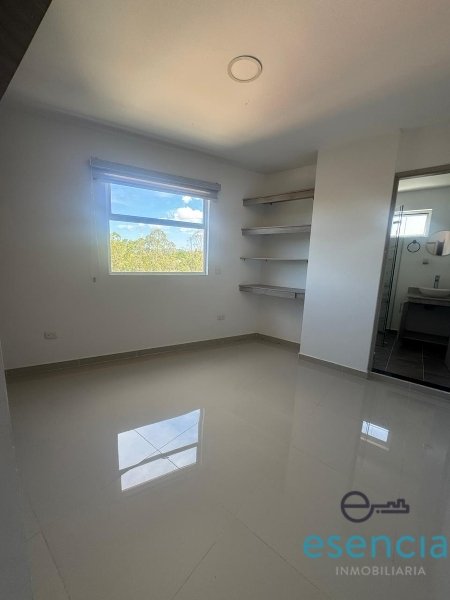 Apartamento en arriendo en Santa Ana, Rionegro · foto 5 de 13