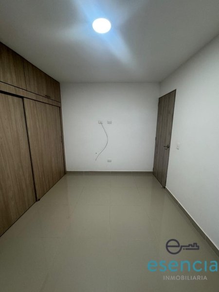Apartamento en arriendo en Santa Ana, Rionegro · foto 7 de 13