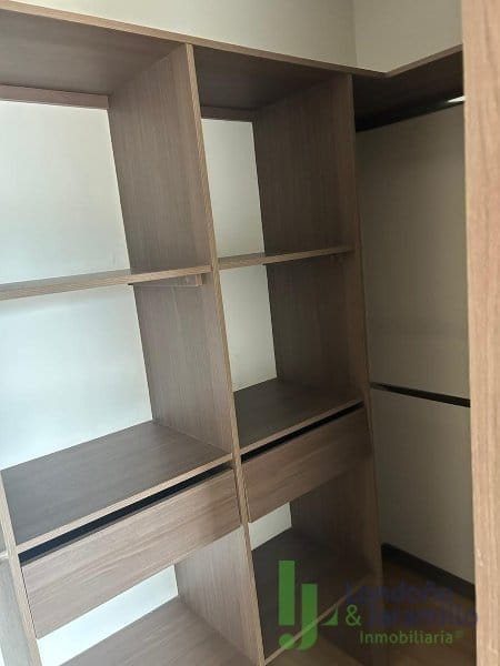 Apartamento de 2 alcobas en arriendo en Loma Del Escobero, Envigado, 83 m² · foto 10 de 15