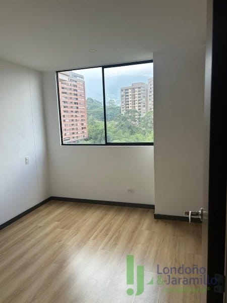 Apartamento de 2 alcobas en arriendo en Loma Del Escobero, Envigado, 83 m² · foto 15 de 15