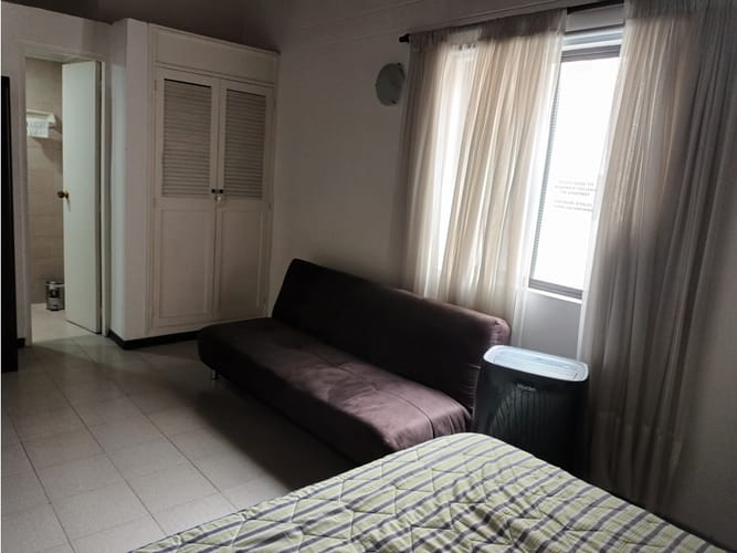 Apartaestudio en venta en Los Colores, Medellín, 54 m² · foto 7 de 24