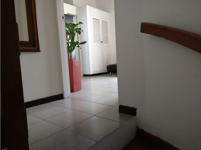 Apartaestudio en venta en Los Colores, Medellín, 54 m² · foto 10 de 24