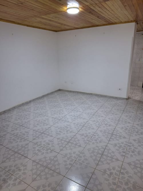 Apartamento de 3 alcobas en venta en Asturias, Bucaramanga, 83 m² · foto 7 de 13