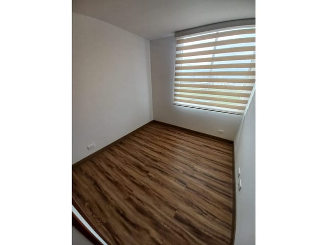 Apartamento en venta en Fontibon, Bogotá · foto 7 de 19