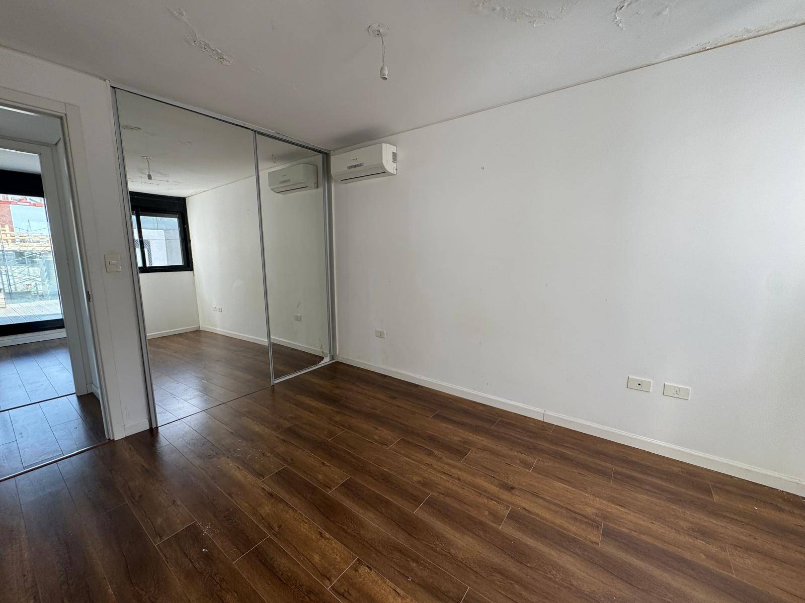 ALQUILER APARTAMENTO 2 DORMITORIOS, AMPLIA TERRAZA · Foto 9