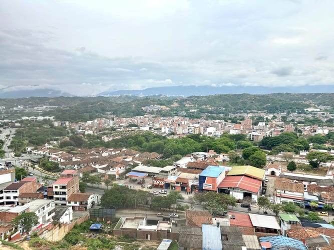 Apartamento de 3 alcobas en venta en Altos Del Llanito, Girón, 65 m² · foto 6 de 13
