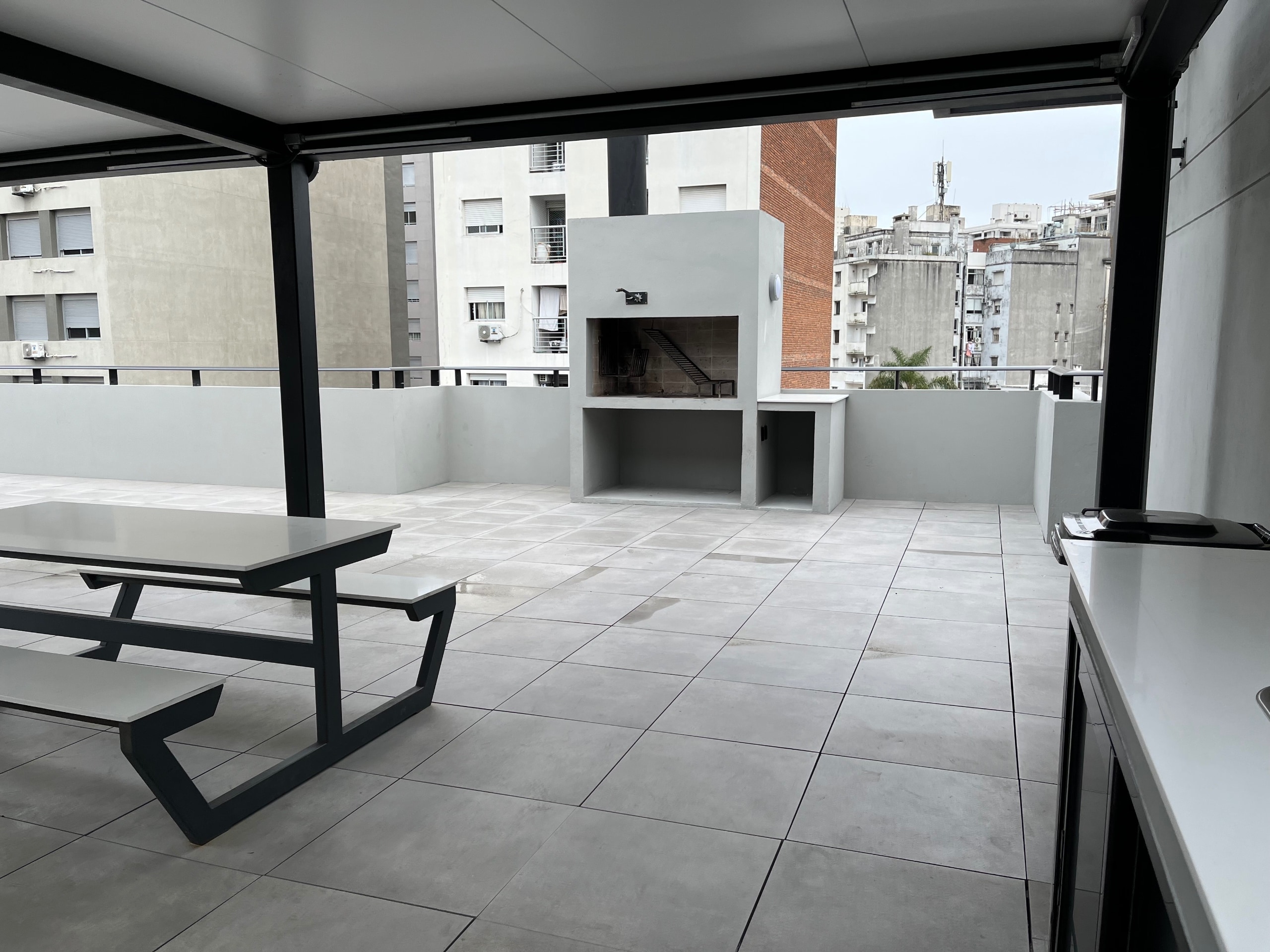 ALQUILER MONOAMBIENTE OPCIÓN GARAJE EN CORDÓN SUR · Foto 10