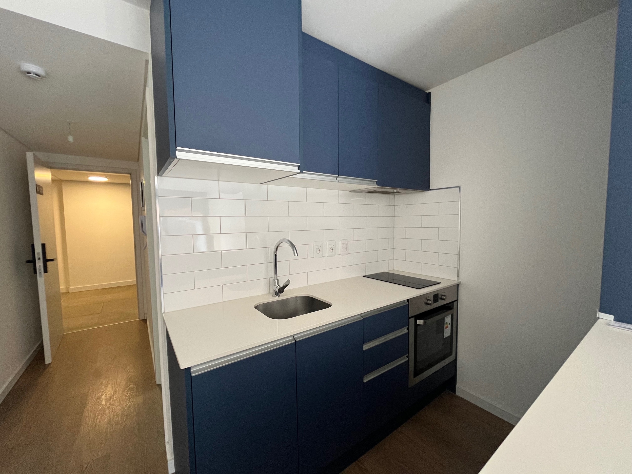 ALQUILER MONOAMBIENTE CON BALCÓN EN CORDÓN SUR OPC. GARAJE · Foto 10