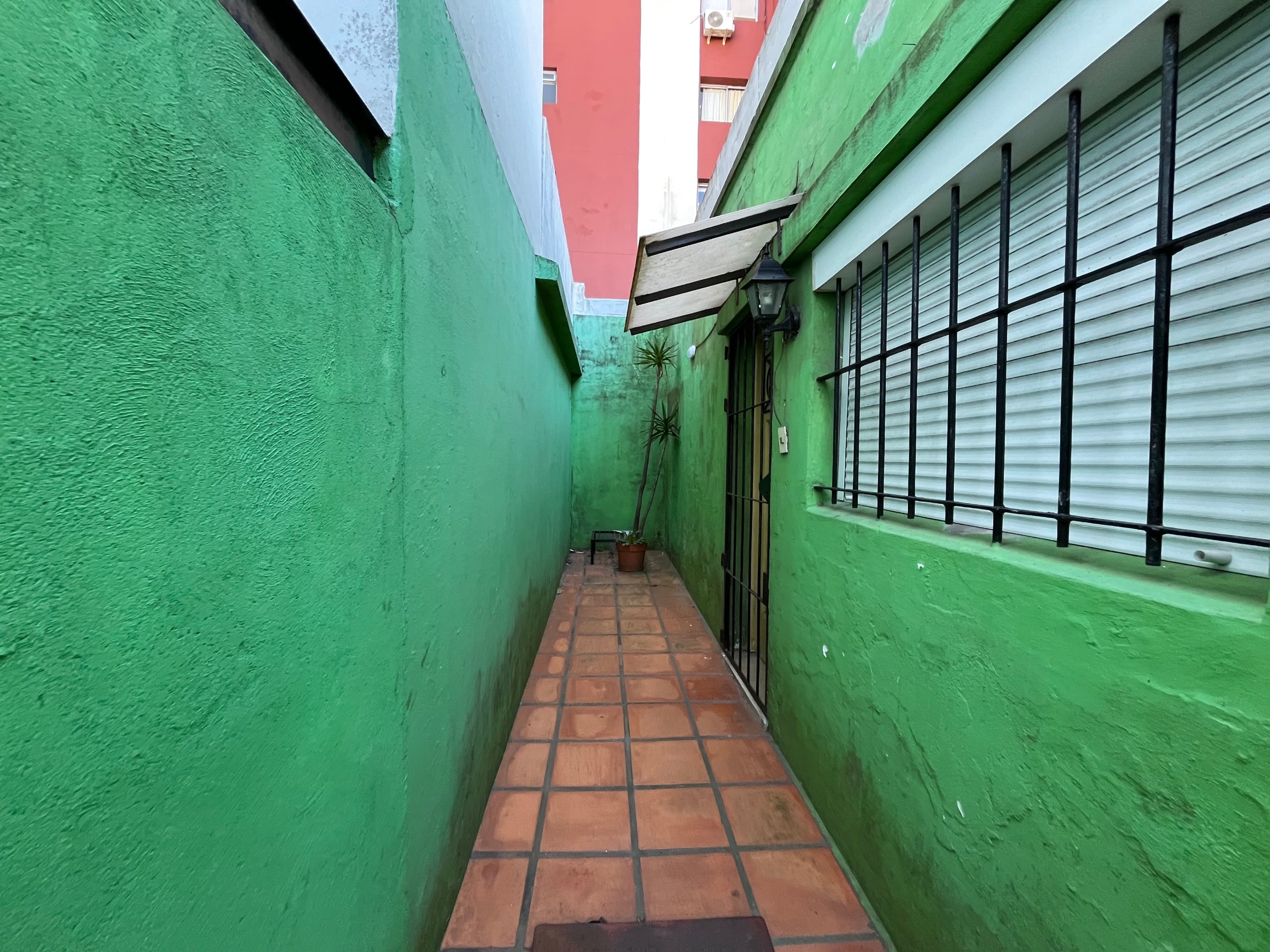 ALQUILER CASA DOS DORMITORIOS EN PARQUE BATLLE · Foto 12