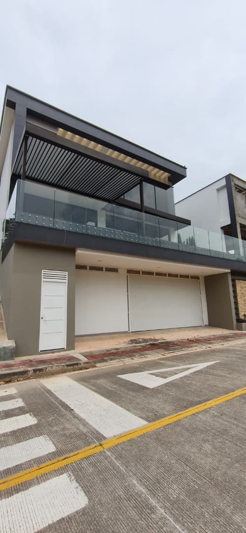 Casa de 3 alcobas en venta en Ruitoque Bajo, Floridablanca, 385 m² · foto 19 de 24