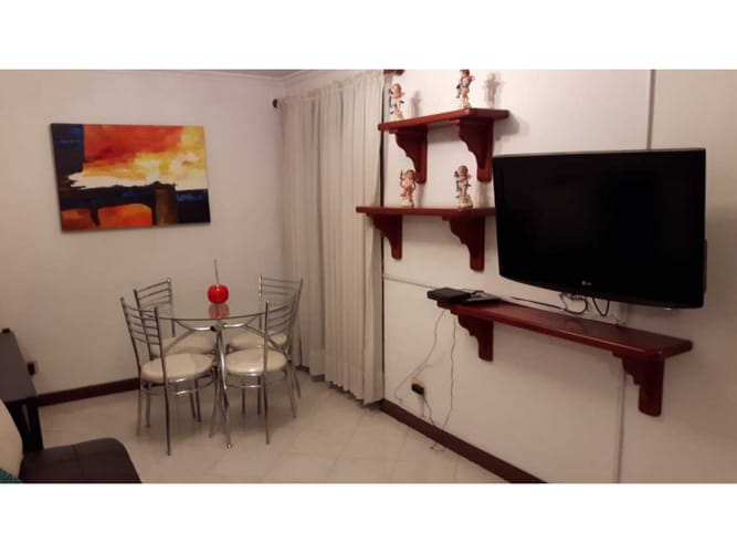Apartamento en venta en Laureles, Medellín · foto 7 de 10