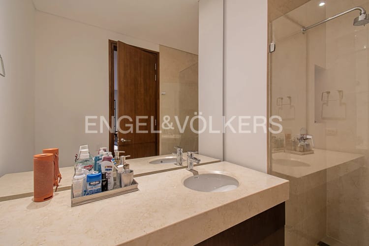 Apartamento de 5 alcobas en venta en Cerros De Los Alpes, Bogotá, 307 m² · foto 16 de 20