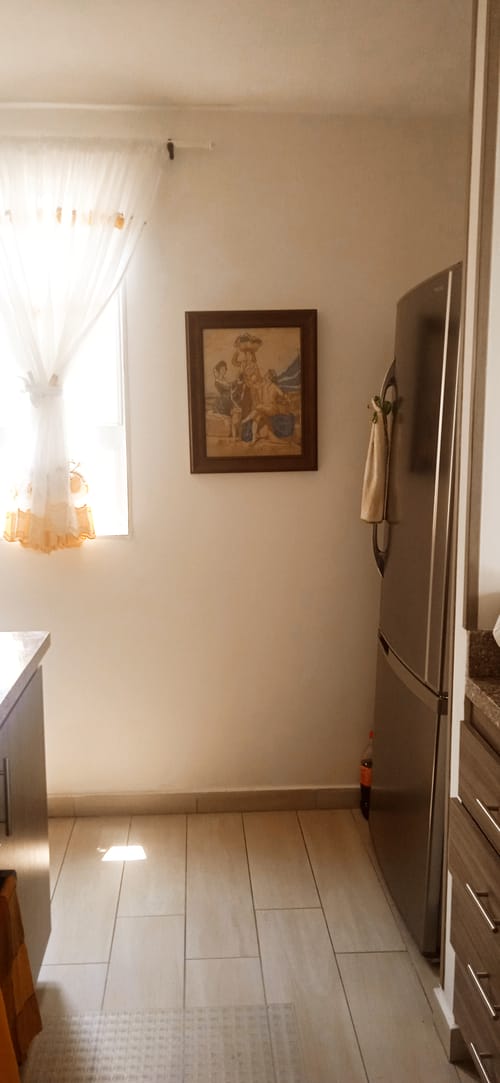 Apartamento de 3 alcobas en venta en Cr. Los Arroyuelos, Ibagué, 110 m² · foto 4 de 19