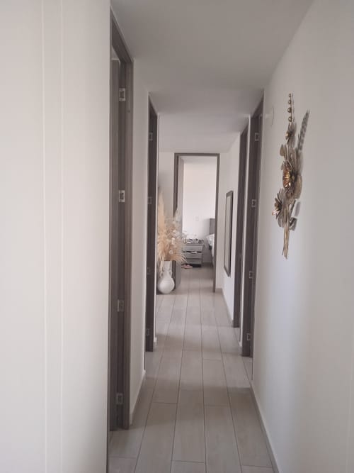 Apartamento de 3 alcobas en venta en Cr. Los Arroyuelos, Ibagué, 110 m² · foto 8 de 19