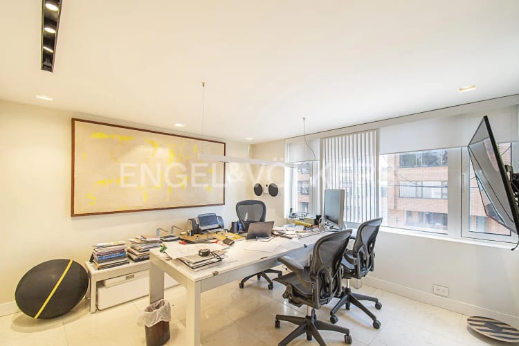 Casa de 10 alcobas en venta en Santa Paula, Bogotá, 848 m² · foto 9 de 19