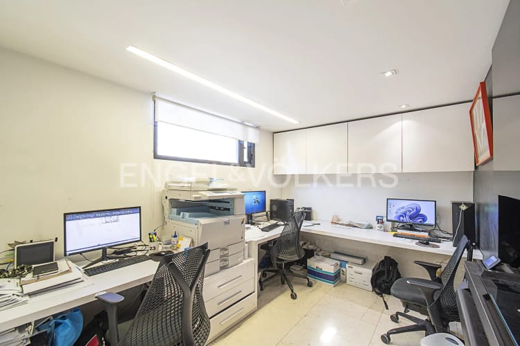 Casa de 10 alcobas en venta en Santa Paula, Bogotá, 848 m² · foto 6 de 19