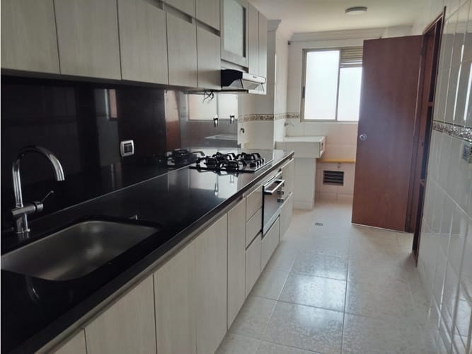 Apartamento de 3 alcobas en venta en Laureles, Medellín, 107 m² · foto 23 de 24