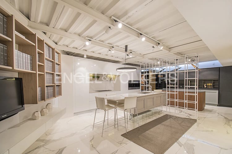 Casa de 10 alcobas en venta en Santa Paula, Bogotá, 848 m² · foto 3 de 19
