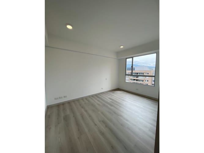 Apartamento de 3 alcobas en arriendo en Ciudad Del Río, Medellín, 140 m² · foto 12 de 20