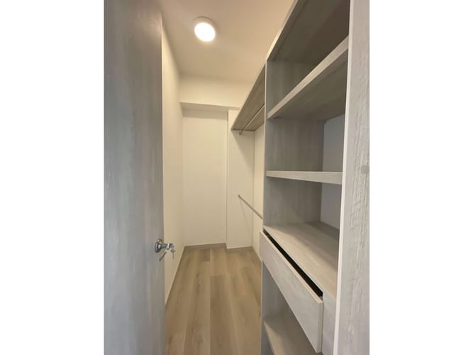 Apartamento de 3 alcobas en arriendo en Ciudad Del Río, Medellín, 140 m² · foto 14 de 20