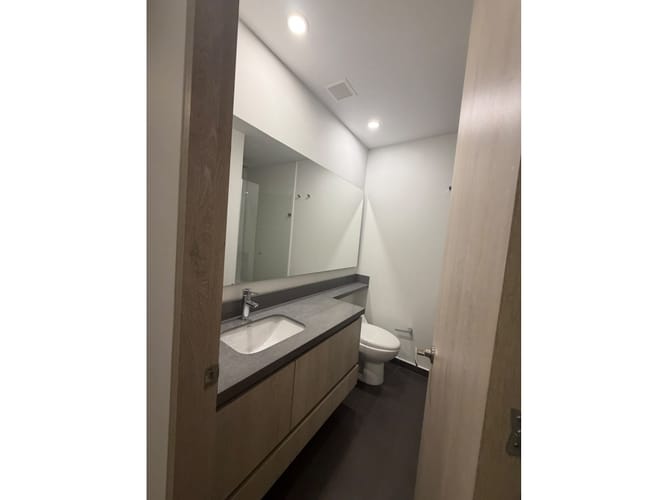Apartamento de 2 alcobas en arriendo en Altos Del Poblado, Medellín, 86 m² · foto 11 de 14