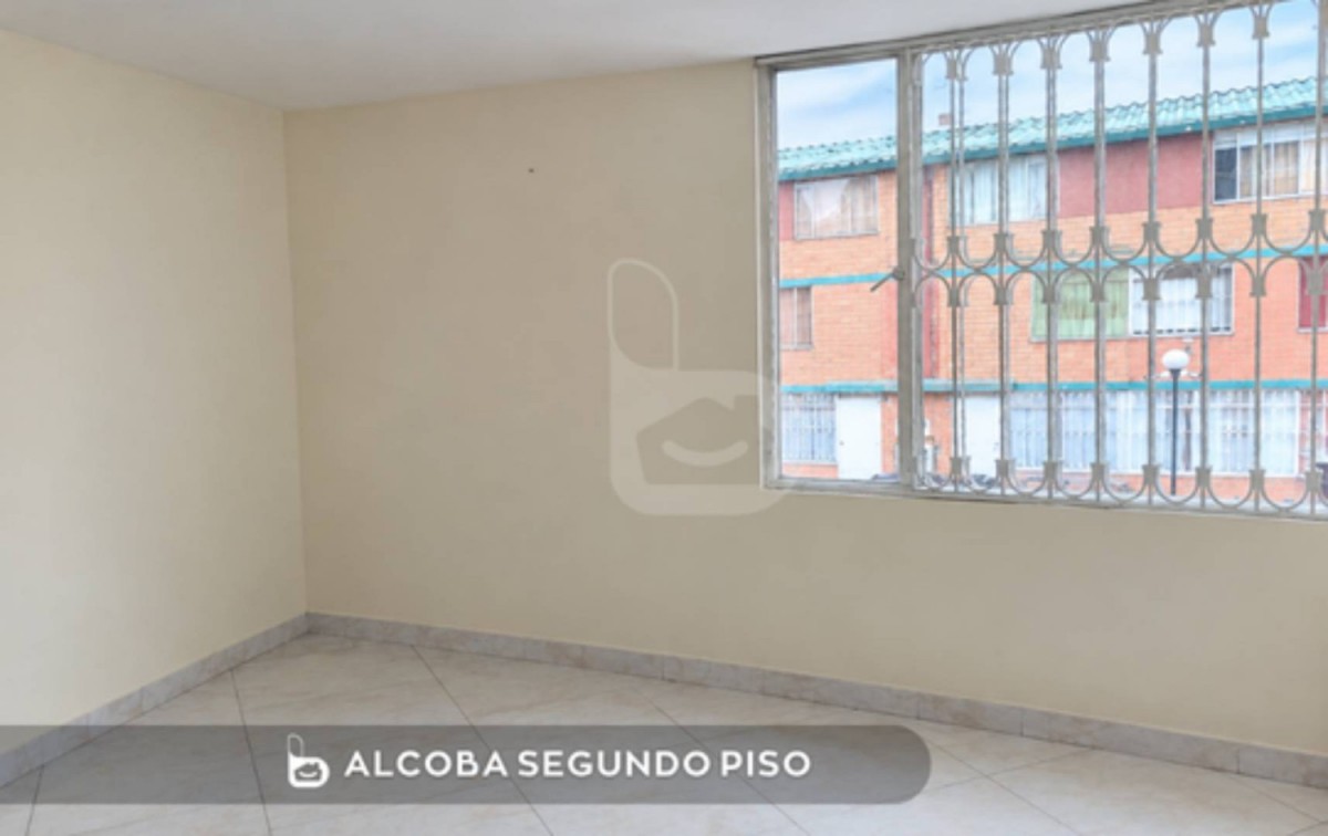 Casa en venta en Alamos, Bogotá · foto 5 de 8