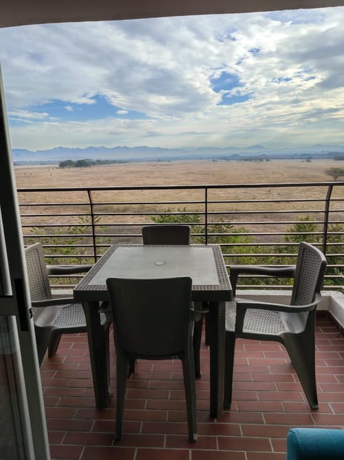 Apartamento de 2 alcobas en venta en Ricaurte, 57 m² · foto 3 de 11