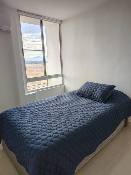 Apartamento de 2 alcobas en venta en Ricaurte, 57 m² · foto 6 de 11
