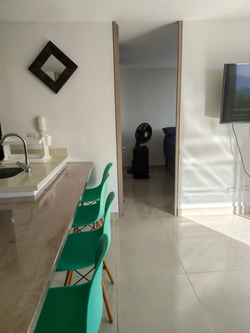Apartamento de 2 alcobas en venta en Ricaurte, 57 m² · foto 8 de 11