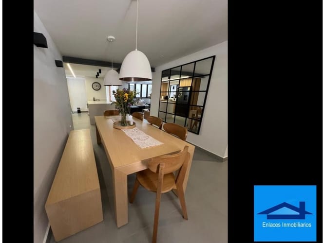 Casa en venta en Laureles, Medellín · foto 4 de 19