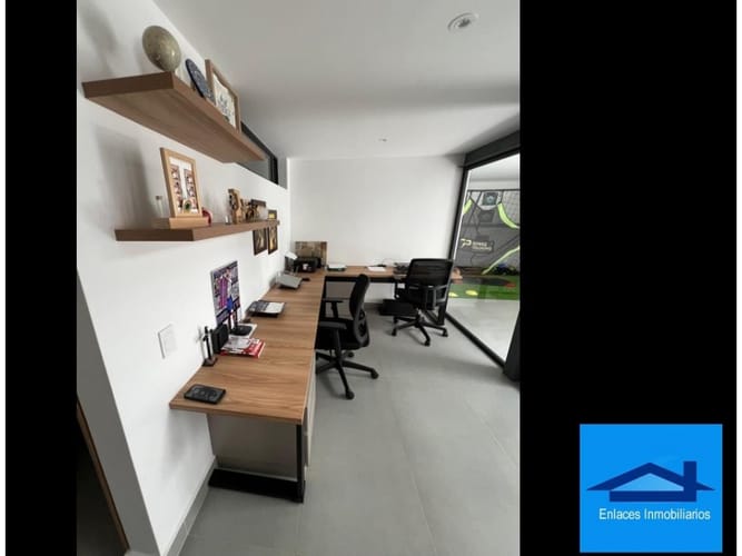 Casa en venta en Laureles, Medellín · foto 10 de 19