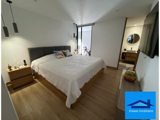 Casa en venta en Laureles, Medellín · foto 13 de 19