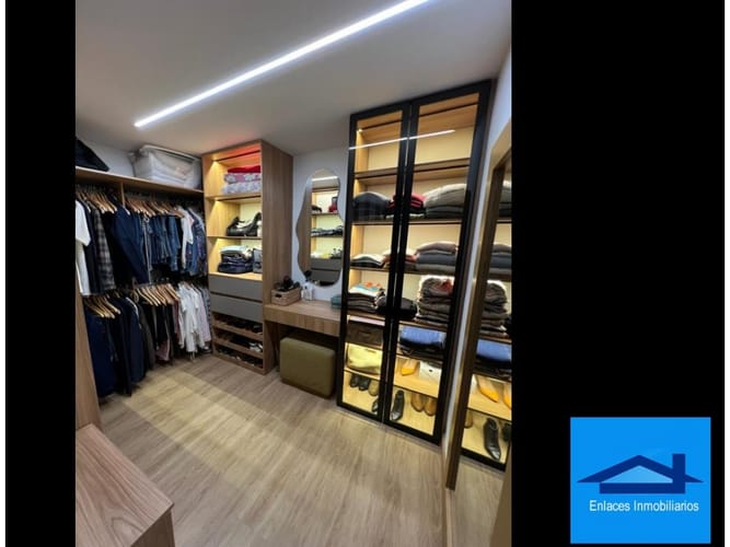 Casa en venta en Laureles, Medellín · foto 15 de 19