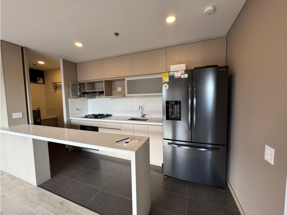 Apartamento en arriendo en El Poblado, Medellín · foto 5 de 11