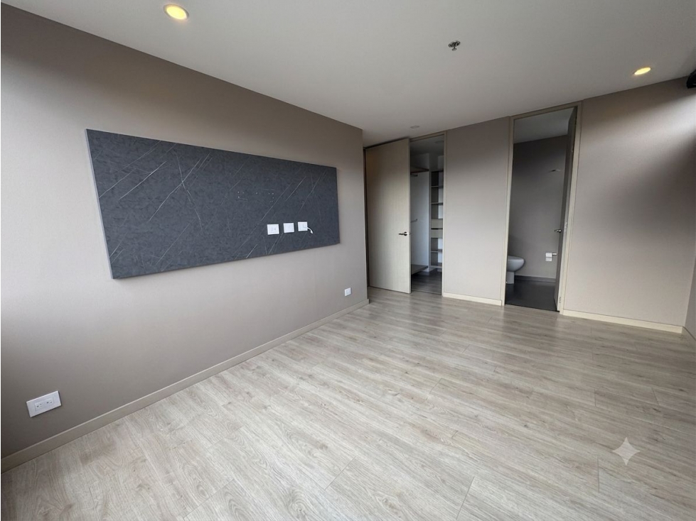 Apartamento en arriendo en El Poblado, Medellín · foto 10 de 11