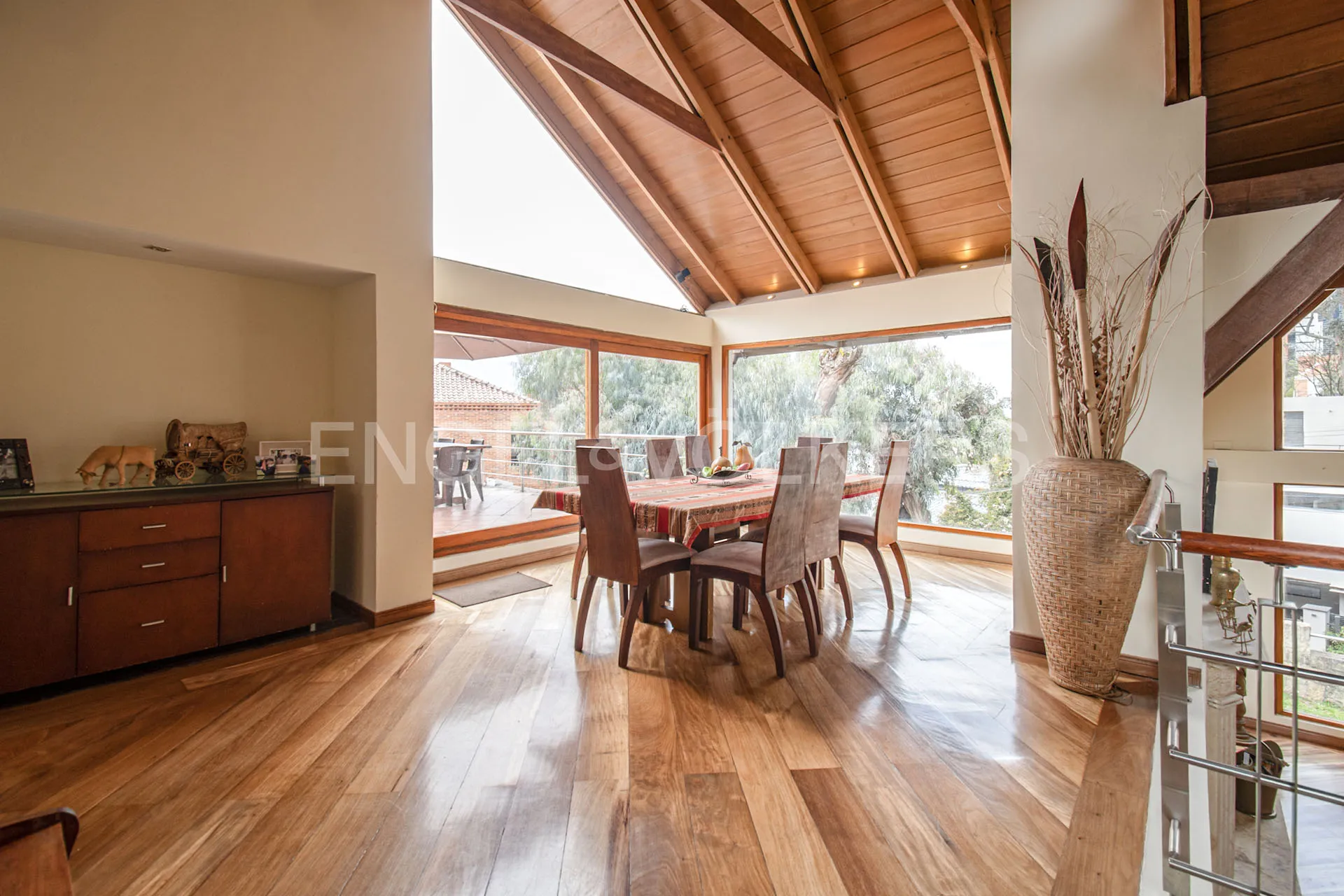 Casa en venta en Bosque De Pinos, Bogotá · foto 3 de 19