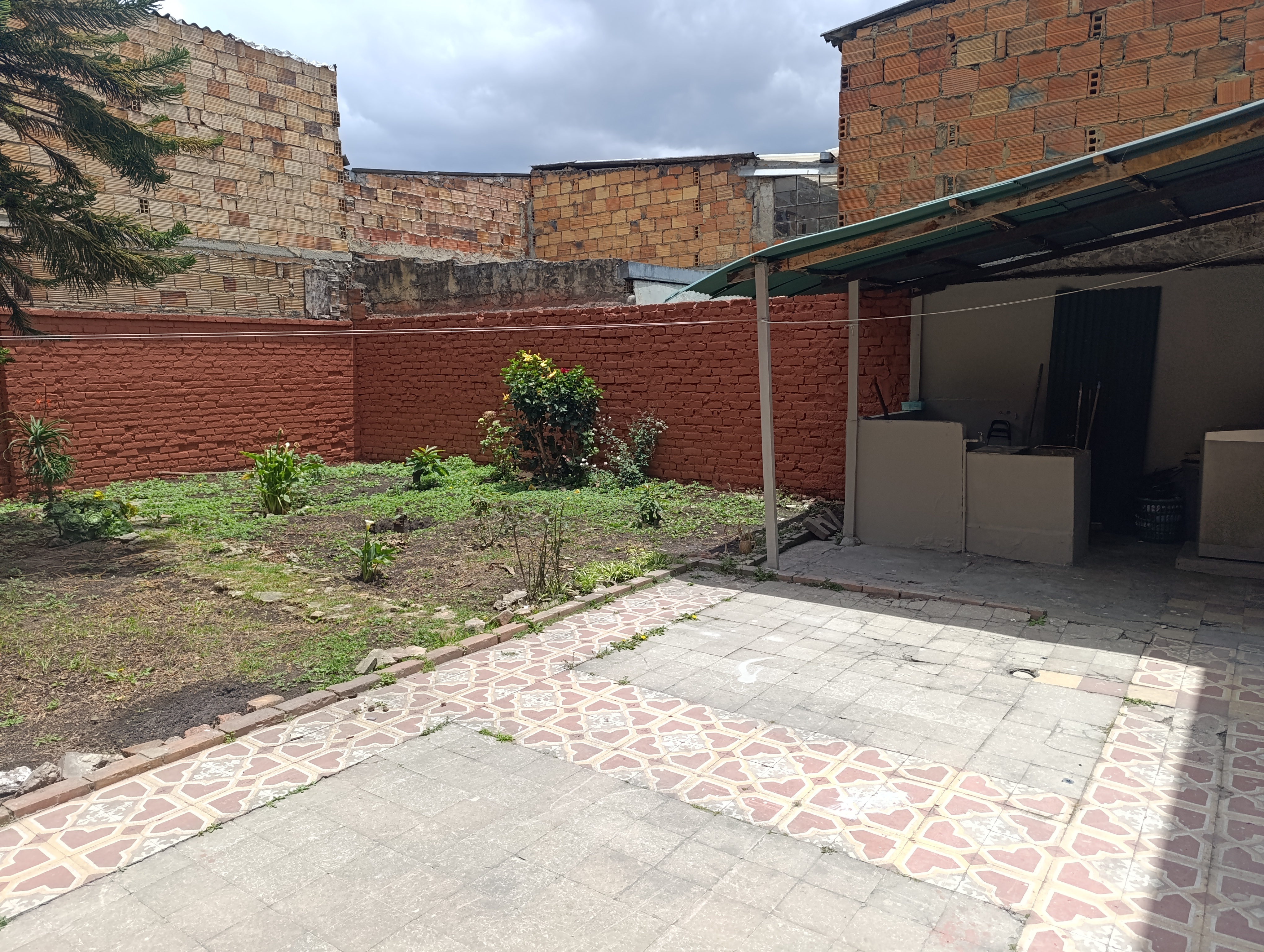 Casa en venta en Fontibon, Bogotá · foto 2 de 20