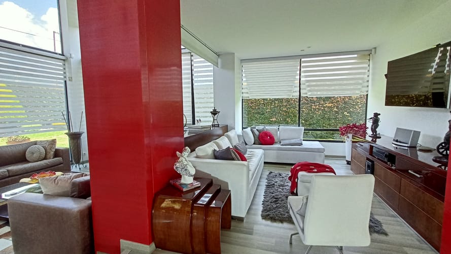 Casa de 4 alcobas en venta en Pueblo Viejo, Cota, 310 m² · foto 5 de 11
