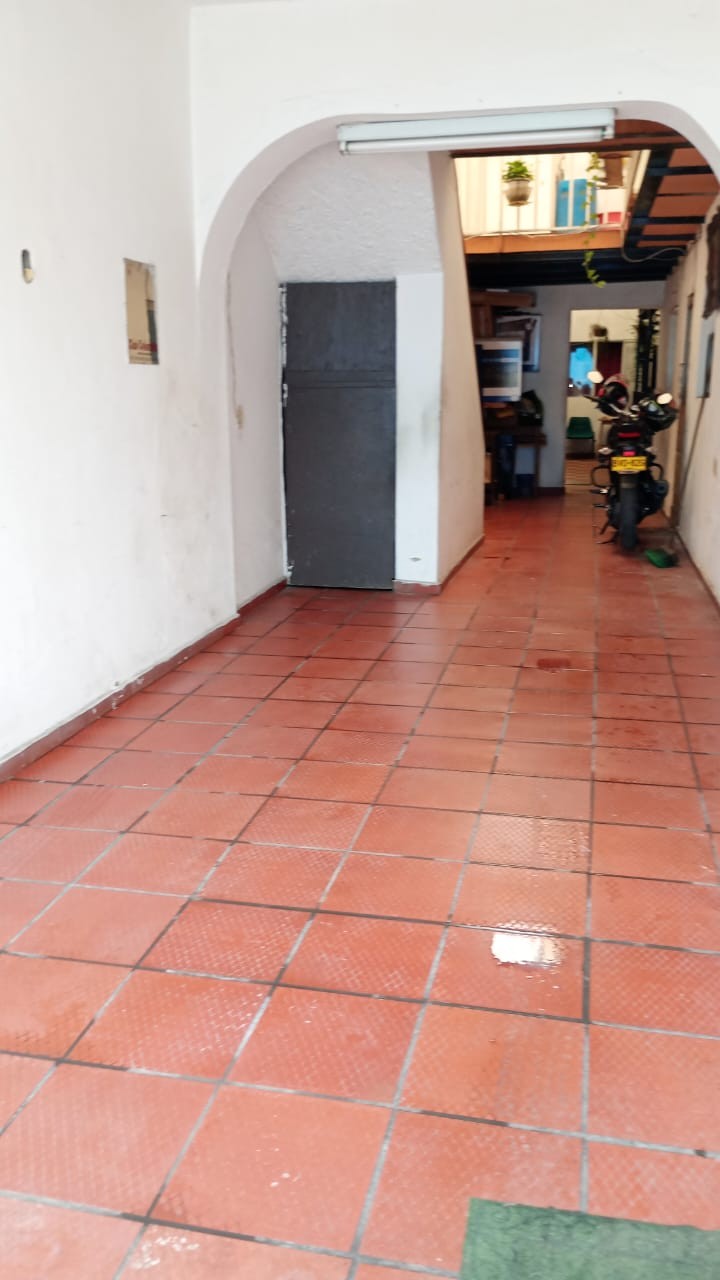 Casa en venta en Puente Aranda, Bogotá · foto 6 de 13