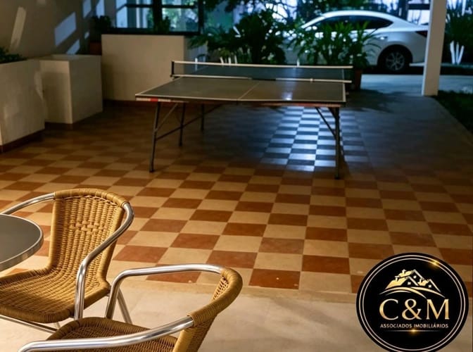 Casa de 7 alcobas en venta en Girardot, Girardot · foto 3 de 14