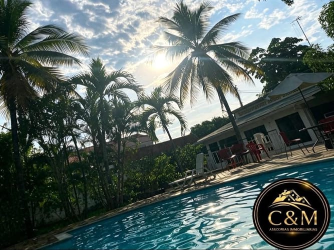 Casa de 7 alcobas en venta en Girardot, Girardot · foto 11 de 14