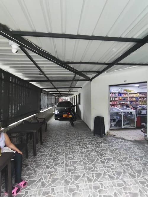 Casa de 18 alcobas en venta en La Selva, Cali, 510 m² · foto 3 de 19