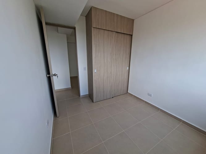 Apartamento de 3 alcobas en venta en Conjunto Residencial Altos De Fontana, Bucaramanga, 70 m² · foto 2 de 20