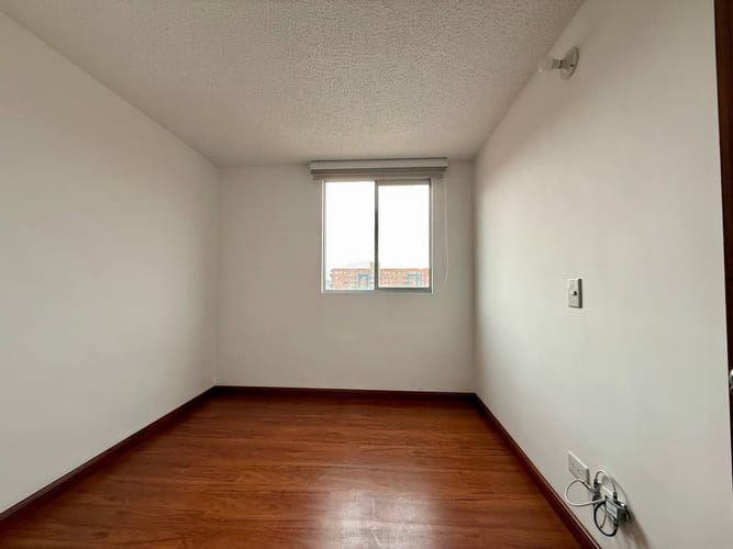 Apartamento de 3 alcobas en venta en Zona Centro, Madrid, 53 m² · foto 13 de 17