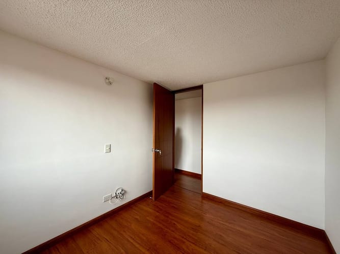 Apartamento de 3 alcobas en venta en Zona Centro, Madrid, 53 m² · foto 12 de 17