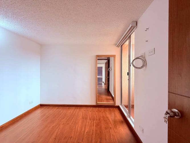 Apartamento de 3 alcobas en venta en Zona Centro, Madrid, 53 m² · foto 8 de 17