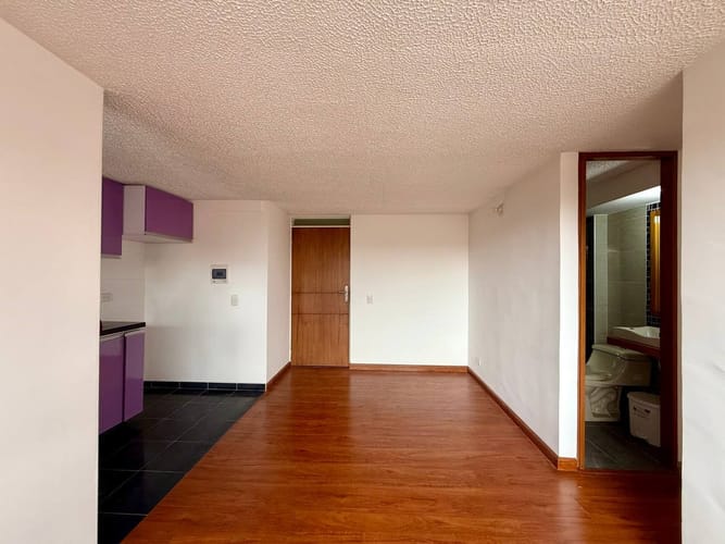 Apartamento de 3 alcobas en venta en Zona Centro, Madrid, 53 m² · foto 4 de 17