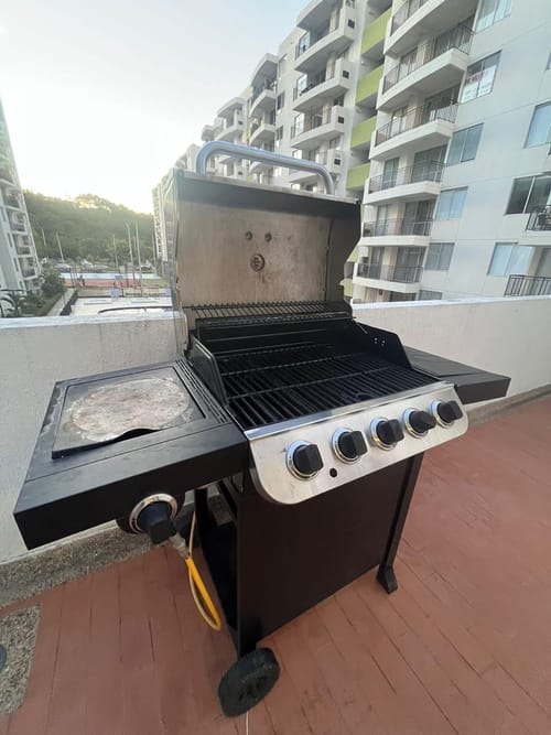 Apartamento de 2 alcobas en venta en Ricaurte, 55 m² · foto 12 de 15