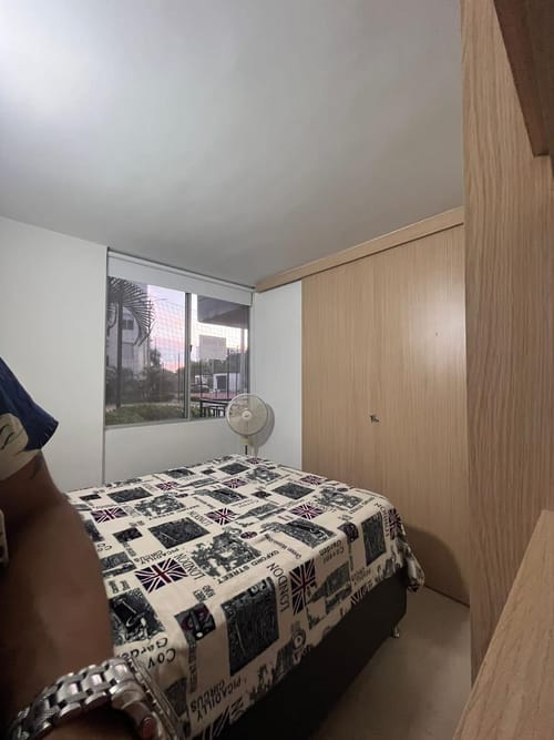 Apartamento de 2 alcobas en venta en Ricaurte, 55 m² · foto 14 de 15