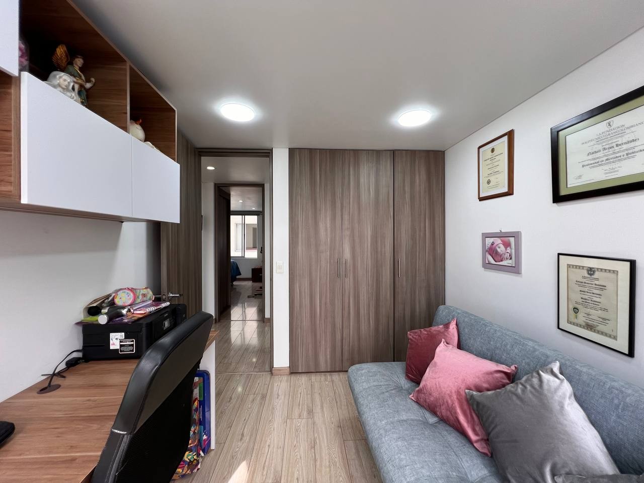 Apartamento en venta en Quinta Paredes, Bogotá · foto 8 de 17
